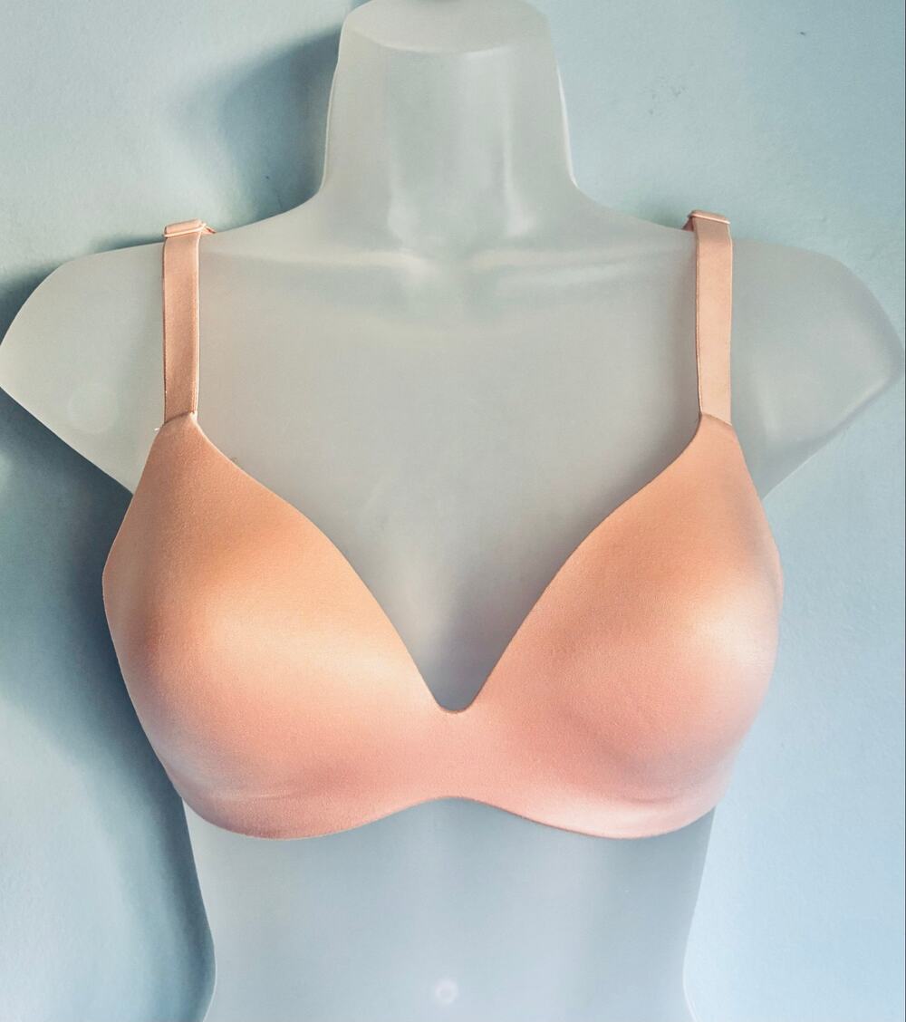Victoria's Secret Lined Semi Demi Wireless Bra 32B Light Pink Casual Everyday
